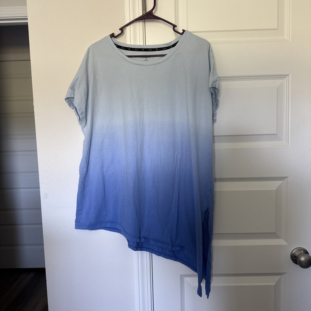 Zelos Light Blue Fade to Royal Blue with a Tie Up Slit Shirt XL Short Sleeve